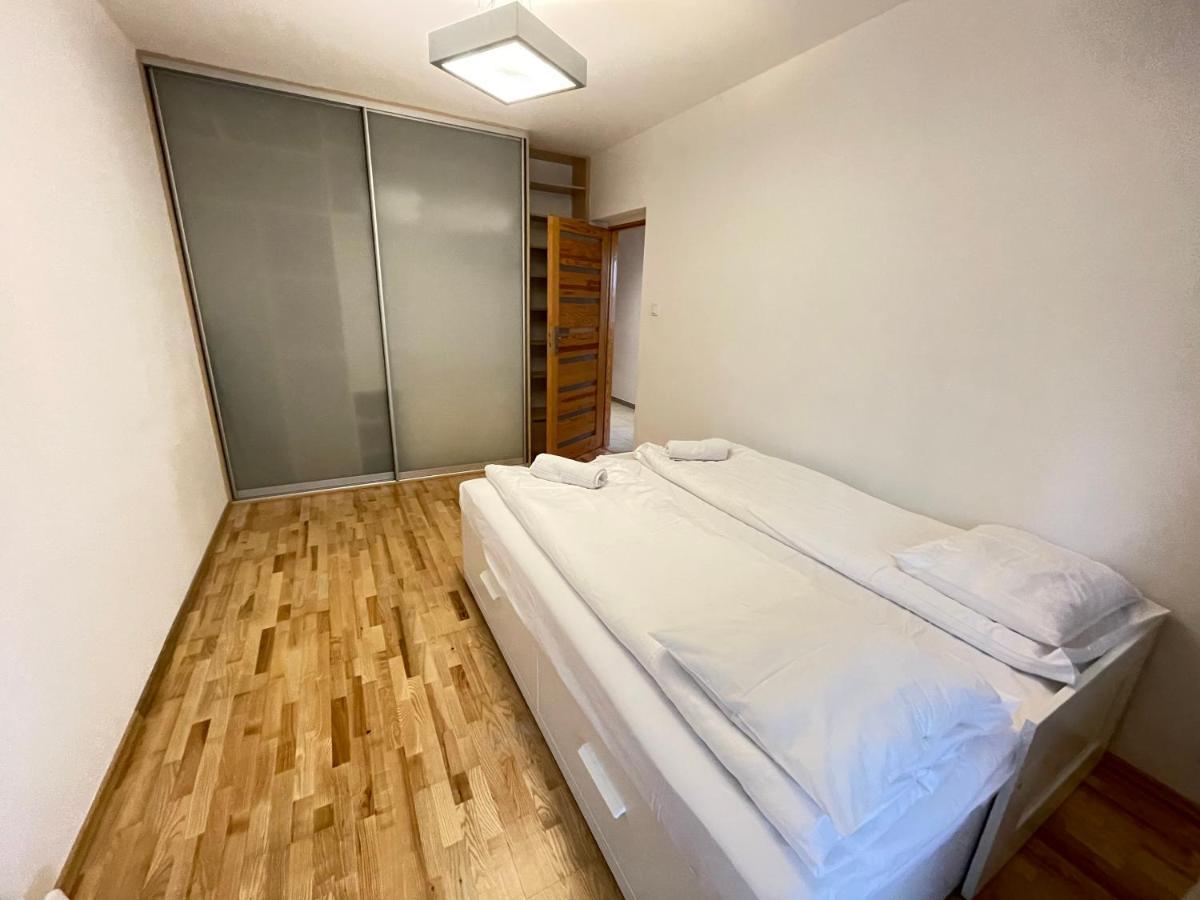 Apartament Park Zakrzowek Διαμέρισμα Krasków Εξωτερικό φωτογραφία