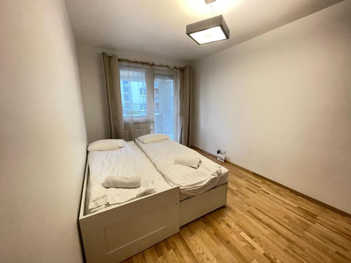 Apartament Park Zakrzowek Διαμέρισμα Krasków Εξωτερικό φωτογραφία